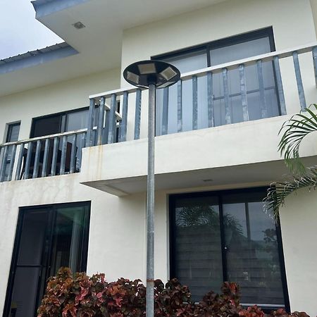 Lover'S Point Beach Front Resort Lian Exterior foto