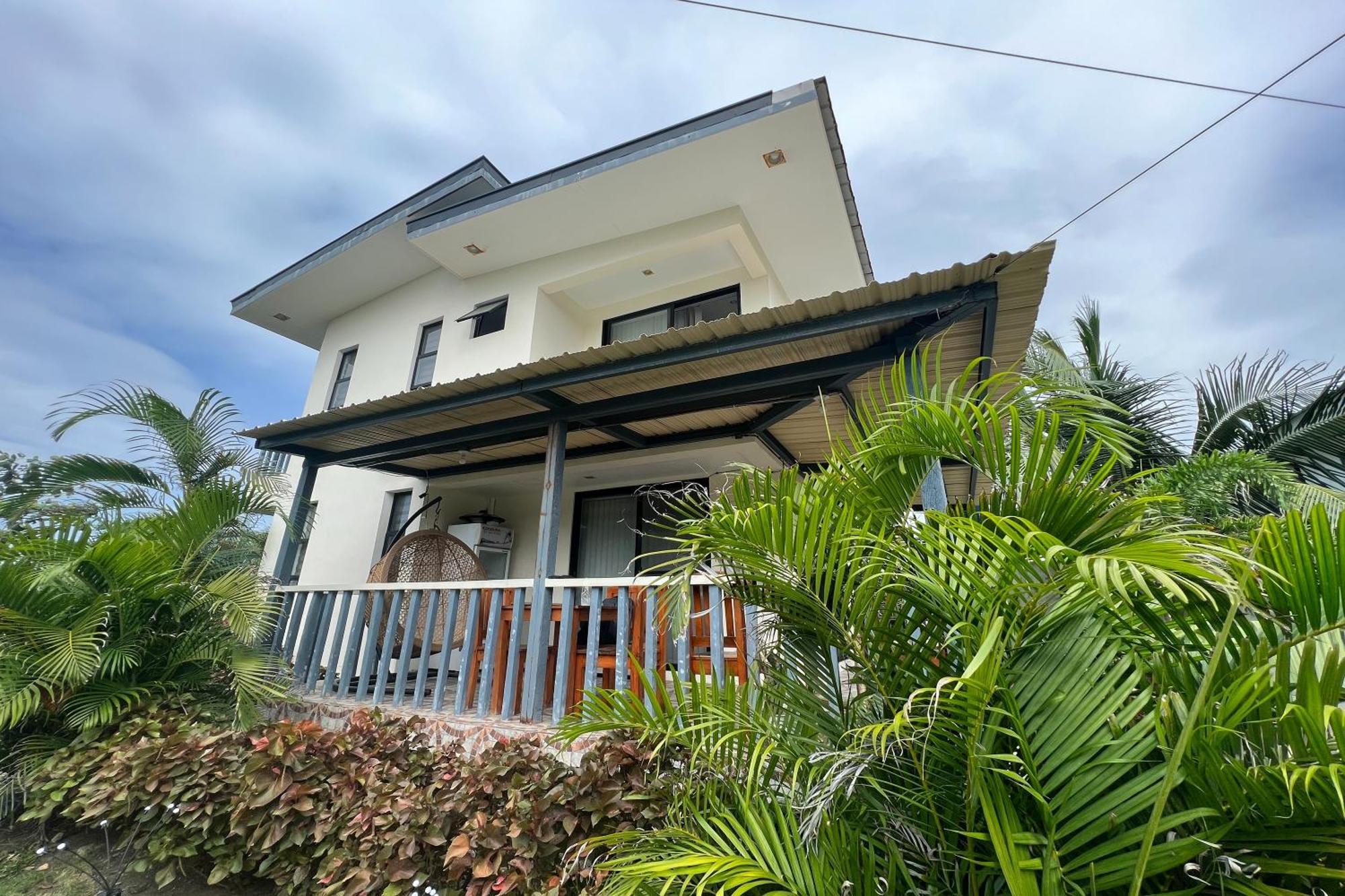 Lover'S Point Beach Front Resort Lian Exterior foto
